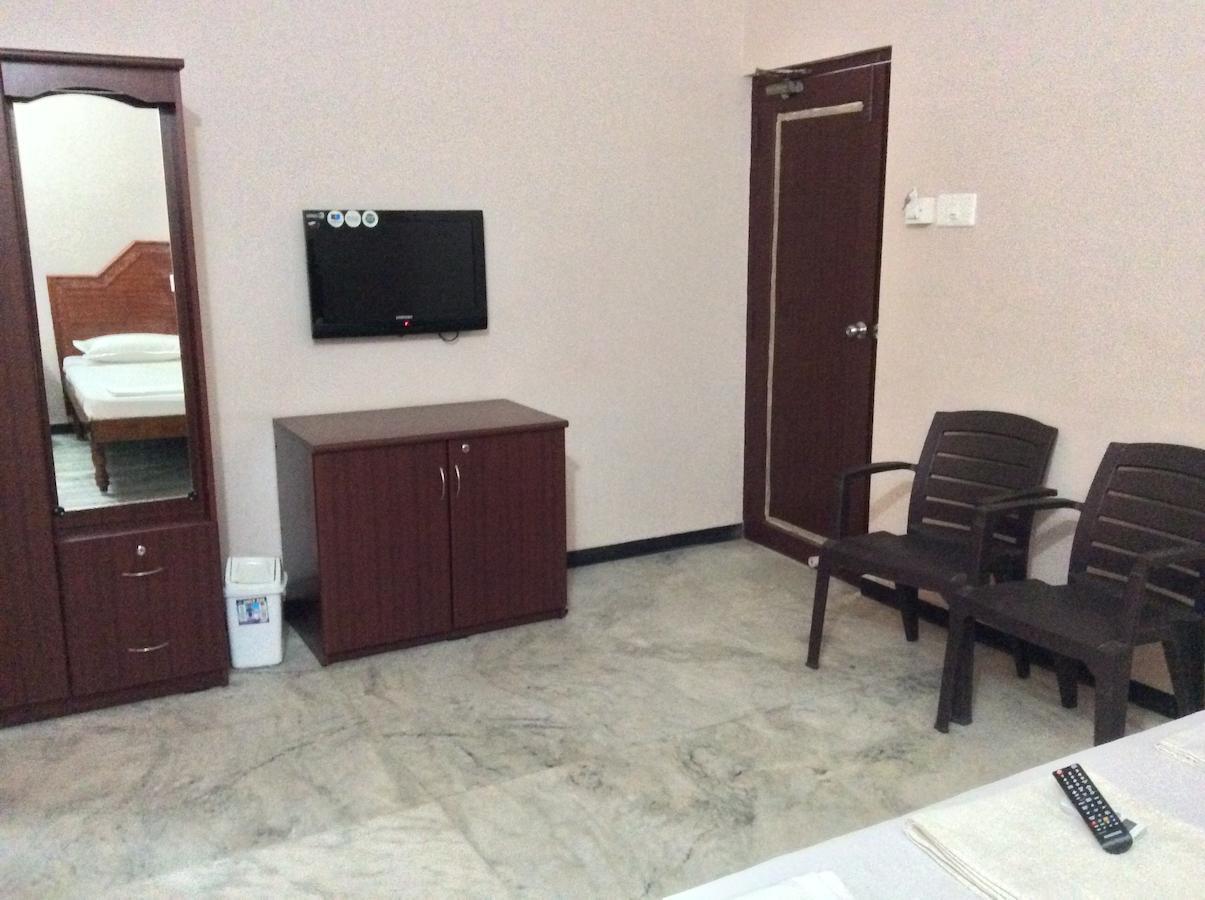 Sakthi Lodge Dharapuram Quarto foto